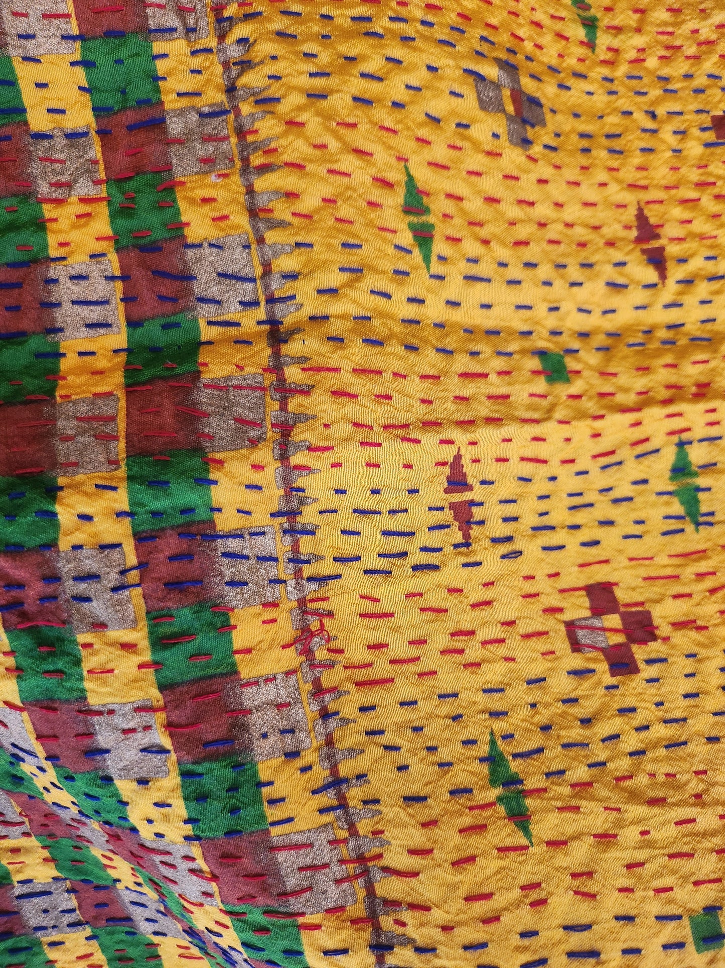 Écharpe kantha jaune d'or , carreaux et bleuté