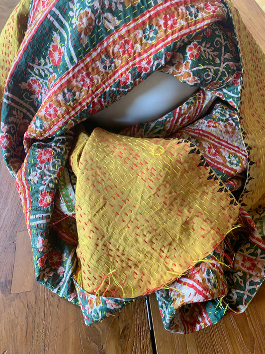 Étoles Kantha jaune et verte