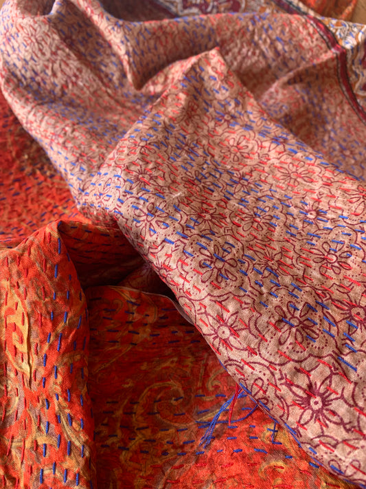 Écharpe kantha orange et rouge