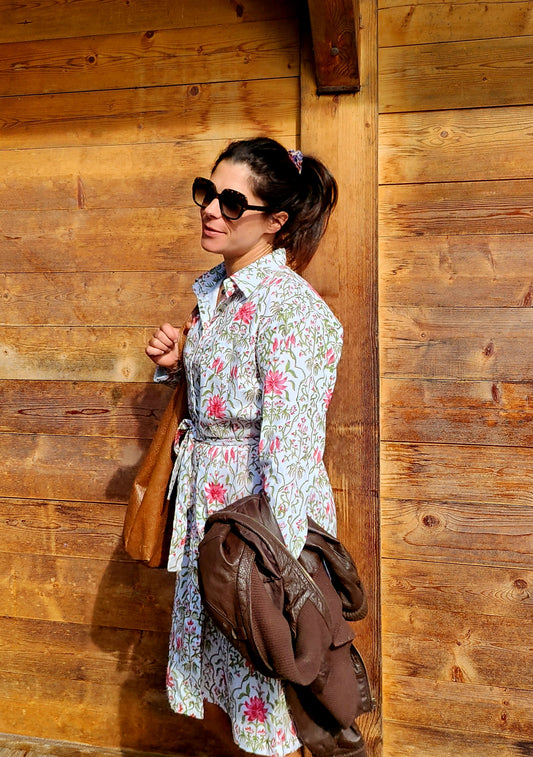 Robe "Jodhpur" fleurie blanche mi-saison/hiver