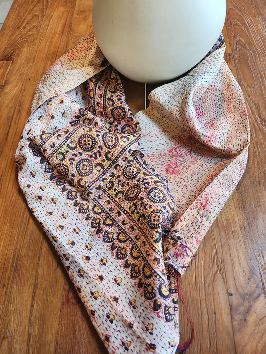 Écharpe kantha chic et douce