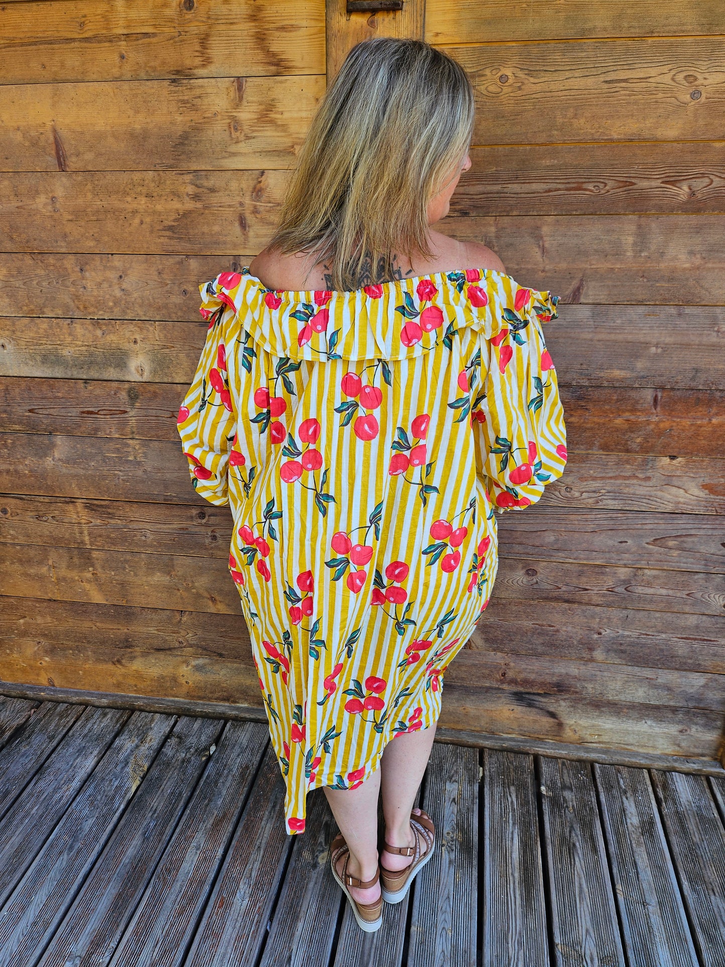 La "Yellow" cerise strapless