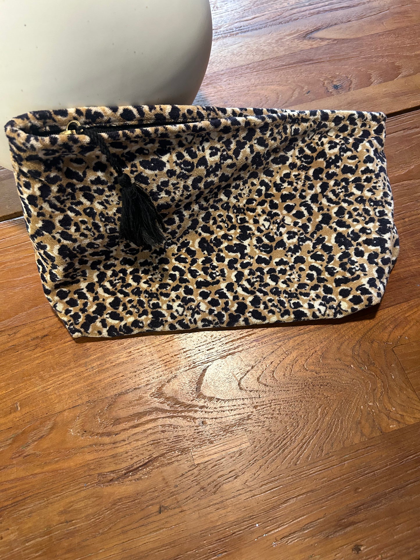 Velour leopard