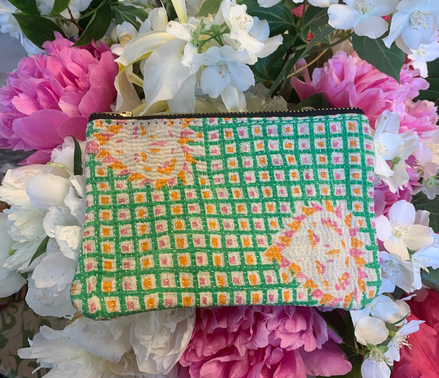 Petite pochette kantha vert acidulé