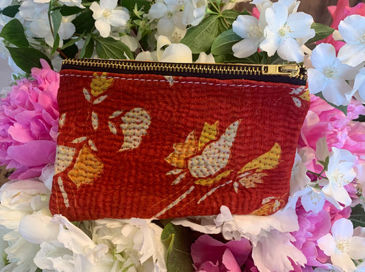 Petite pochette kantha rouge et jaune