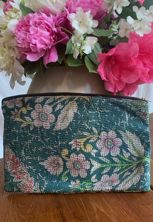Grande pochette kantha vert et rose