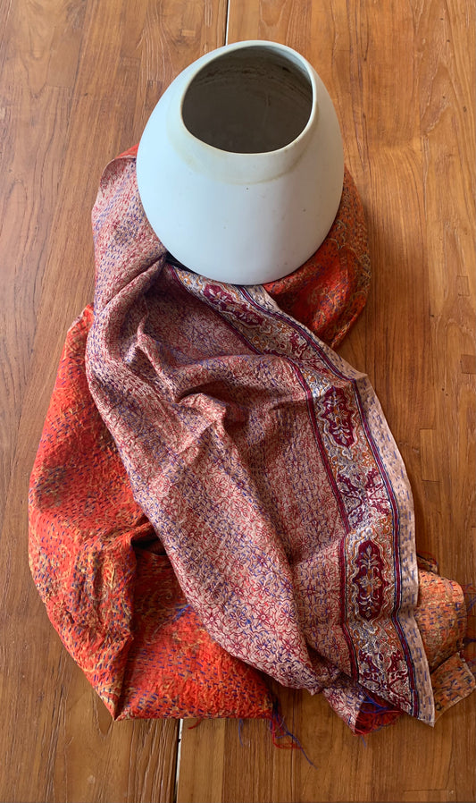 Écharpe kantha orange et rouge